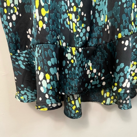 Torrid Green Faux Wrap Midi Dress - Picture 6 of 8